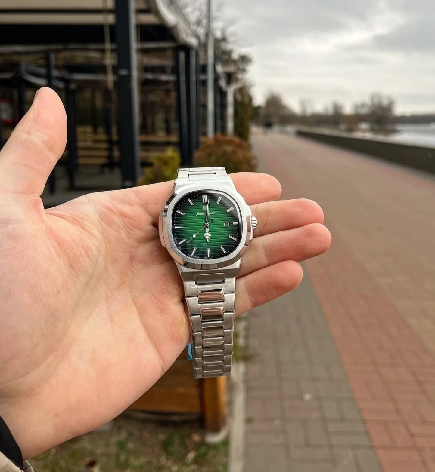 Nautilus Emerald 41mm Deluxe Edition®
